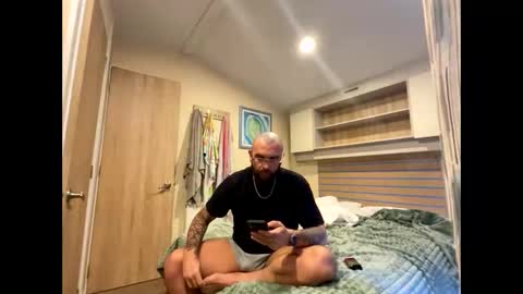 patrickmorris92 online show from 04-12-26, 03:06