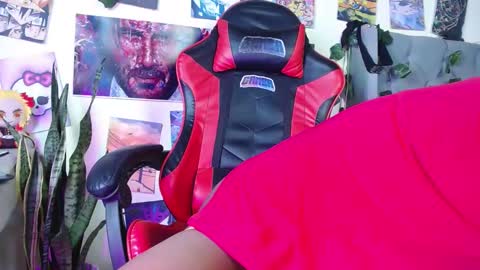 Snapshot of patrickvans chatting on 02-19-25, 04:23 Patrick online show from 02-19-25, 04:23