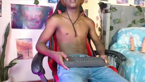 Snapshot of patrickvans chatting on 03-02-25, 10:16 Patrick online show from 03-02-25, 10:16