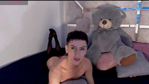 Snapshot of patrik_12 chatting on 11-16-25, 03:12 patrik online show from 11-16-25, 03:12