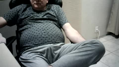 Snapshot of pattrom chatting on 07-12-26, 01:51 Patrom online show from 07-12-26, 01:51