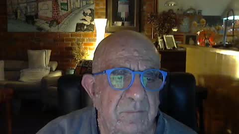 Snapshot of patvac chatting on 06-15-26, 02:08 patvac online show from 06-15-26, 02:08