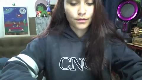 Snapshot of pau_cat chatting on 03-21-26, 08:19 Pau online show from 03-21-26, 08:19