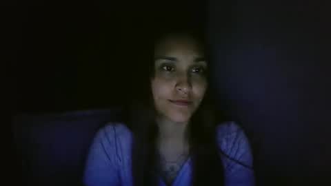 Pau online show from 05-07-26, 04:51