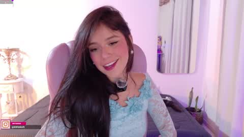 Sofa online show from 04-09-26, 04:23