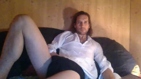 Snapshot of paueriwan chatting on 12-14-24, 09:56 paueriwan online show from 12-14-24, 09:56