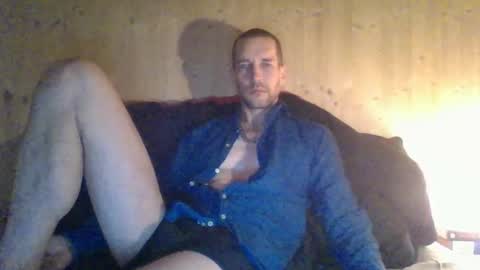 Snapshot of paueriwan chatting on 02-25-25, 07:42 paueriwan online show from 02-25-25, 07:42