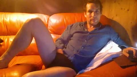 Snapshot of paueriwan chatting on 11-08-25, 09:57 paueriwan online show from 11-08-25, 09:57