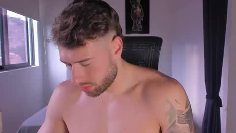 PAUL ROGER online show from 03-07-25, 10:32