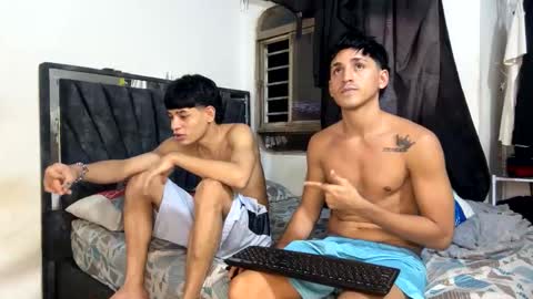 Snapshot of paul_tony13 chatting on 01-15-26, 01:54 paul_tony13 online show from 01-15-26, 01:54