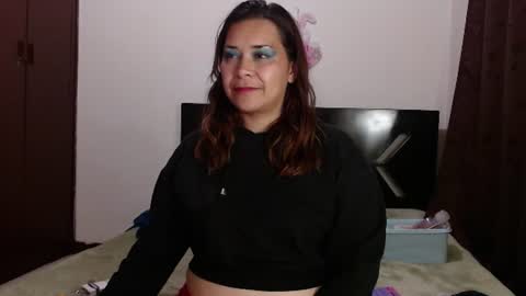Snapshot of paula_anderson chatting on 08-06-26, 02:13 PAULA online show from 08-06-26, 02:13