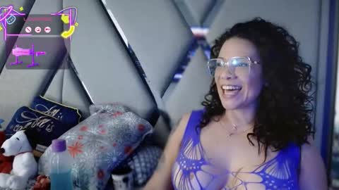 Paula online show from 10-20-25, 09:48