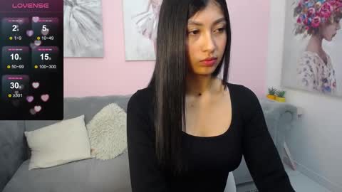 Snapshot of paula_rendon chatting on 02-17-26, 02:24 Pau online show from 02-17-26, 02:24