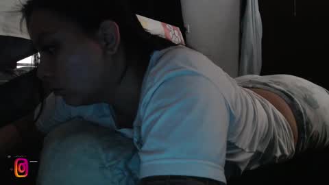 paula_torrez online show from 09-25-25, 01:48