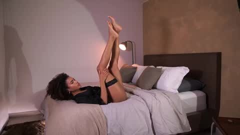 Paula online show from 03-01-25, 03:53