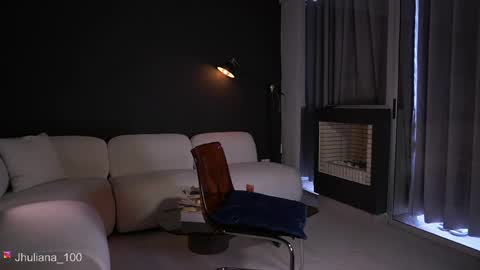 Snapshot of paulacora100 chatting on 04-22-26, 09:05 Paula online show from 04-22-26, 09:05