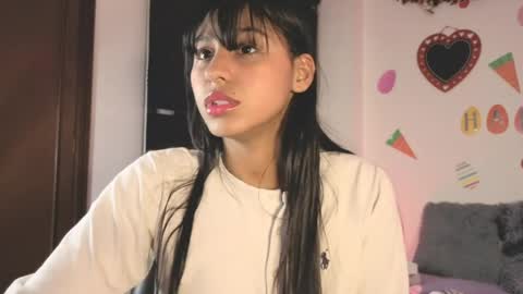 Snapshot of paulacutexs chatting on 03-30-26, 03:51 Paula online show from 03-30-26, 03:51