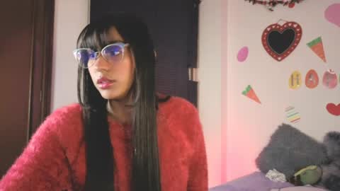 Snapshot of paulacutexs chatting on 04-03-26, 03:37 Paula online show from 04-03-26, 03:37