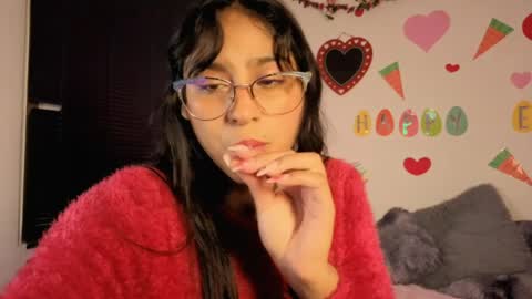 Snapshot of paulacutexs chatting on 04-11-26, 07:45 Paula online show from 04-11-26, 07:45