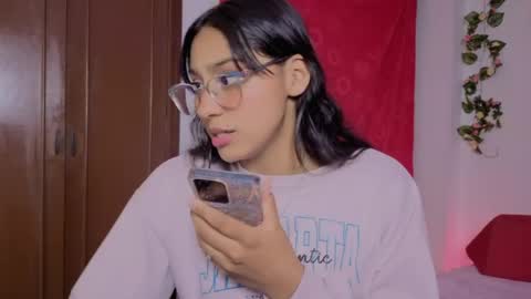 Snapshot of paulacutexs chatting on 05-27-26, 03:03 Paula online show from 05-27-26, 03:03