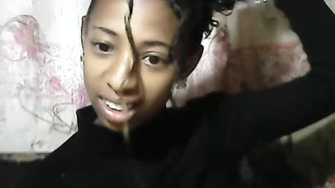 Snapshot of paulasummers chatting on 07-17-26, 03:57 PaulaSummers online show from 07-17-26, 03:57