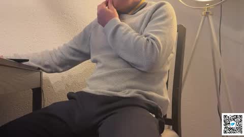 Snapshot of paulchen234xxx chatting on 02-15-26, 07:05 toni-paul online show from 02-15-26, 07:05