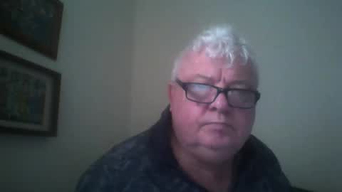 paulgn365 online show from 12-21-25, 01:51
