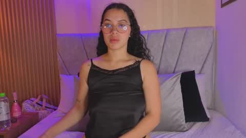 paulina  online show from 11-09-25, 11:52