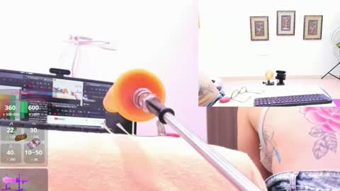 Paulina Davis  online show from 01-18-25, 03:31