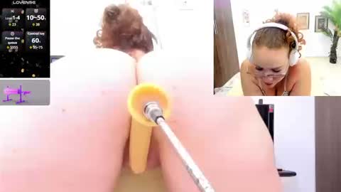 Paulina Davis  online show from 09-23-25, 04:04