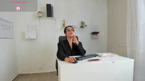 paulina online show from 09-11-25, 06:52