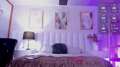 paulina johns online show from 03-25-26, 12:11