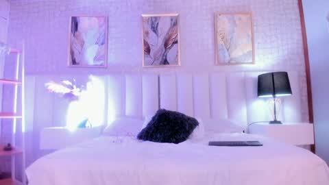 Snapshot of paulina_johns chatting on 06-02-26, 02:52 paulina johns online show from 06-02-26, 02:52