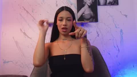PAULINA  online show from 05-19-26, 01:00