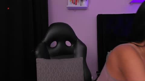 Snapshot of paulina_lopezz chatting on 07-07-26, 09:02 PAULINA online show from 07-07-26, 09:02