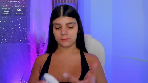 Snapshot of paulinabelle chatting on 06-03-26, 01:03 Paulina Belle online show from 06-03-26, 01:03