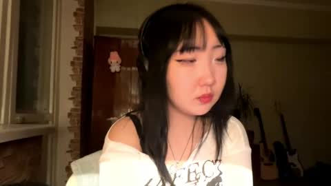 Yuna online show from 03-05-26, 02:35