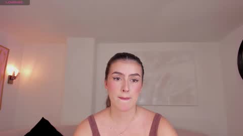 Paulina Santos  online show from 12-16-25, 07:08