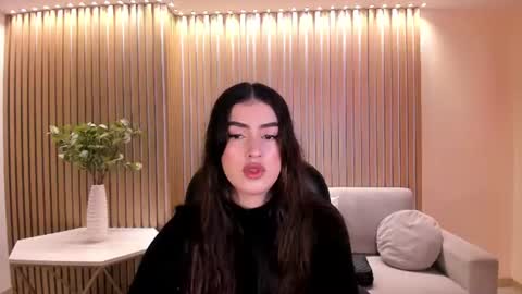 Paulina Santos  online show from 07-19-26, 05:38