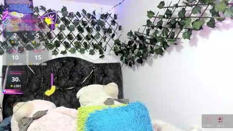 Snapshot of paulinaswan_ chatting on 09-30-25, 08:08 Paulina online show from 09-30-25, 08:08