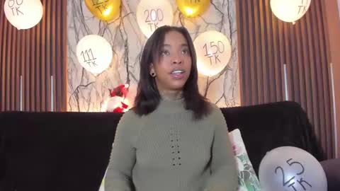 Snapshot of pauline_fox chatting on 11-16-25, 03:23 Pauline online show from 11-16-25, 03:23