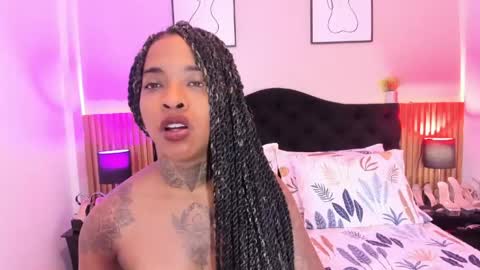 Pauline online show from 04-21-26, 02:51