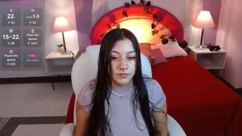 Snapshot of pauliss_ chatting on 10-15-25, 12:05 Maria Paula online show from 10-15-25, 12:05
