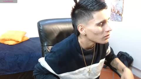 Snapshot of paullcb chatting on 01-17-26, 03:55 paull online show from 01-17-26, 03:55