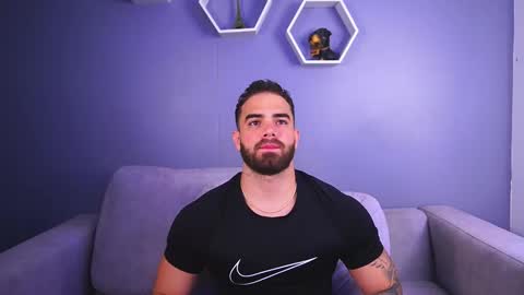 Snapshot of paulphoenix_ chatting on 11-17-25, 07:52 Paul Phoenix online show from 11-17-25, 07:52