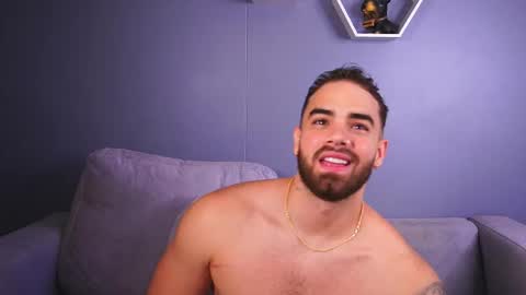 Snapshot of paulphoenix_ chatting on 12-03-25, 08:29 Paul Phoenix online show from 12-03-25, 08:29