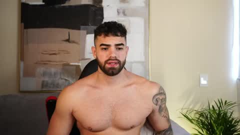 Snapshot of paulphoenix_ chatting on 04-26-26, 04:37 Paul Phoenix online show from 04-26-26, 04:37