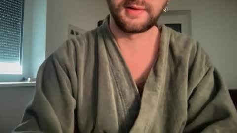 love bush online show from 12-05-25, 10:24