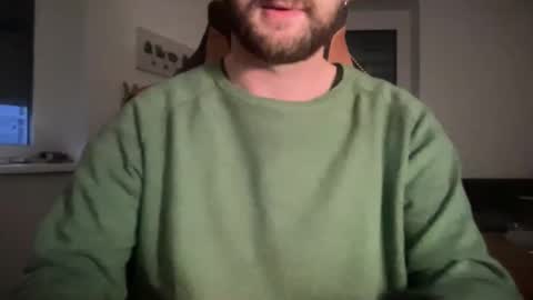 Snapshot of paulsimpsn chatting on 12-20-25, 03:08 love bush online show from 12-20-25, 03:08