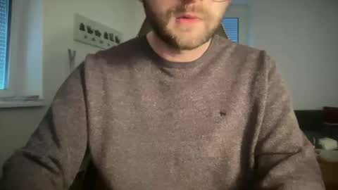 Snapshot of paulsimpsn chatting on 03-27-26, 03:12 love bush online show from 03-27-26, 03:12